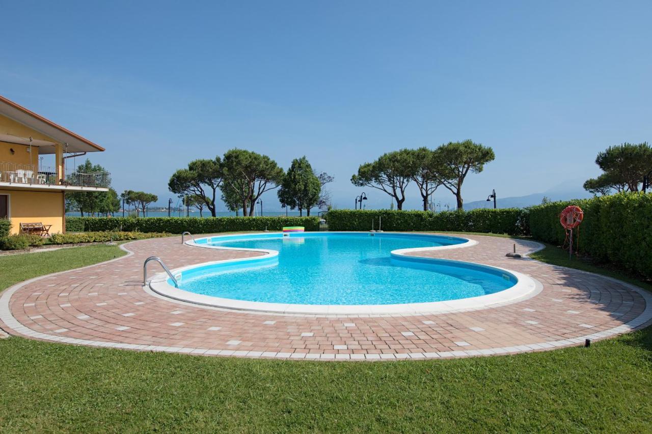 I Mosaici Apartments By Wonderful Italy سيرمِيوني المظهر الخارجي الصورة