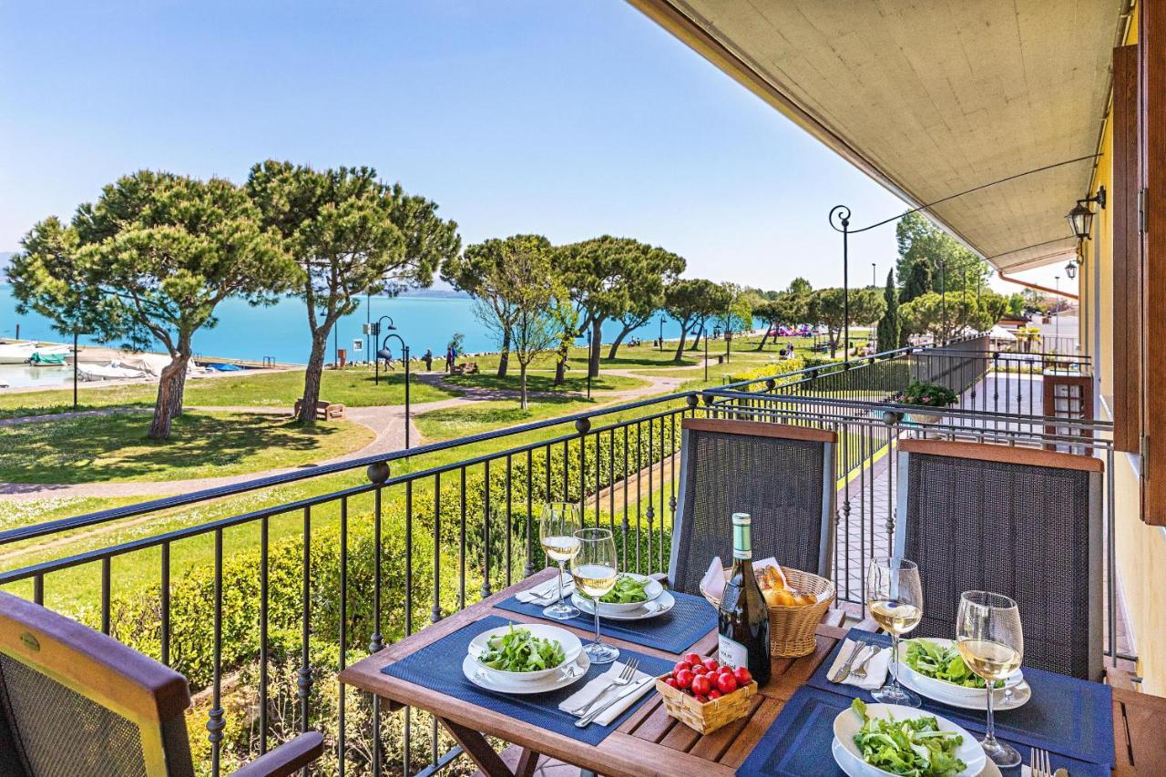 I Mosaici Apartments By Wonderful Italy سيرمِيوني المظهر الخارجي الصورة
